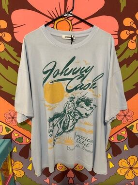 Daydreamer Johnny Cash Rebel One Size Tee NWT